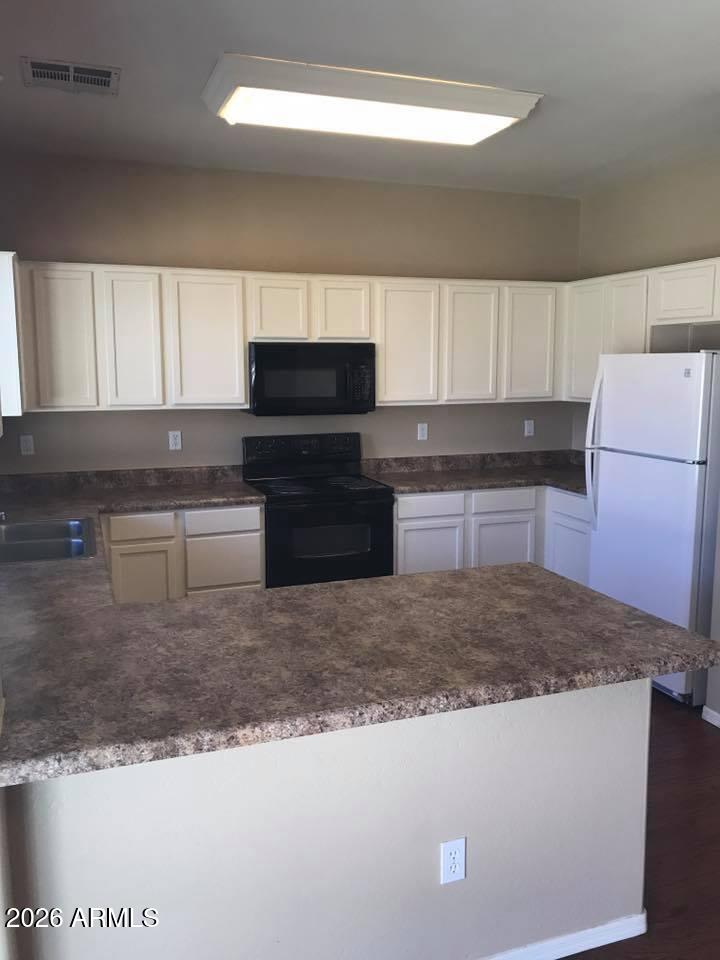 4557 East Del Rio Street Gilbert, AZ 85295 - Photo 6 of 25 Del Rio 06