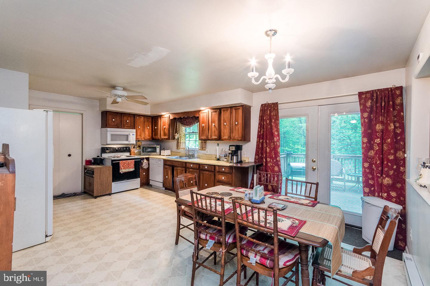 5856 Scrabble Road Shepherdstown, WV 25443 - Photo 11 of 64