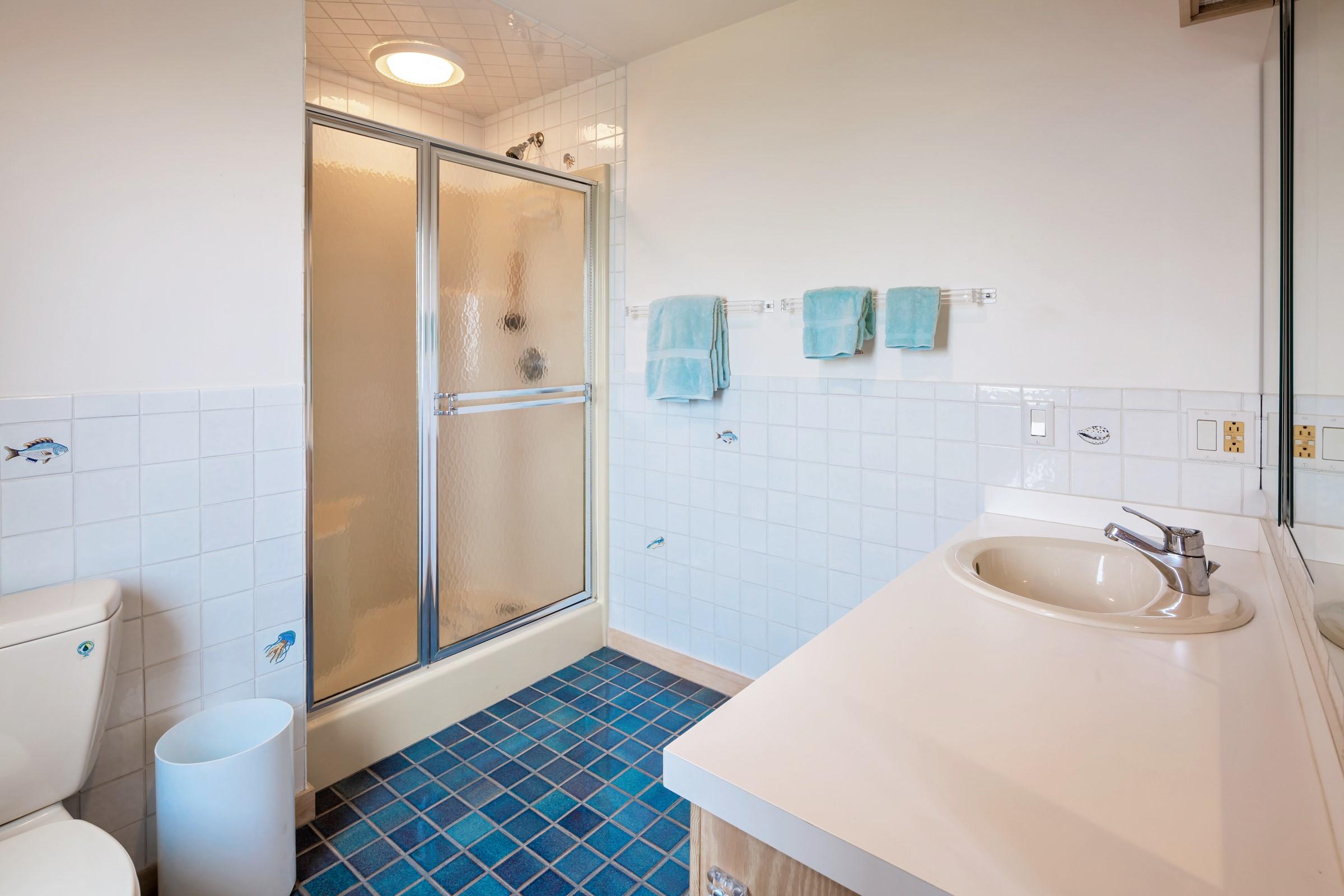 2-7 Skunk Bluff Orleans, MA 02653 - Photo 42 of 80 a bathroom with a sink and a tub