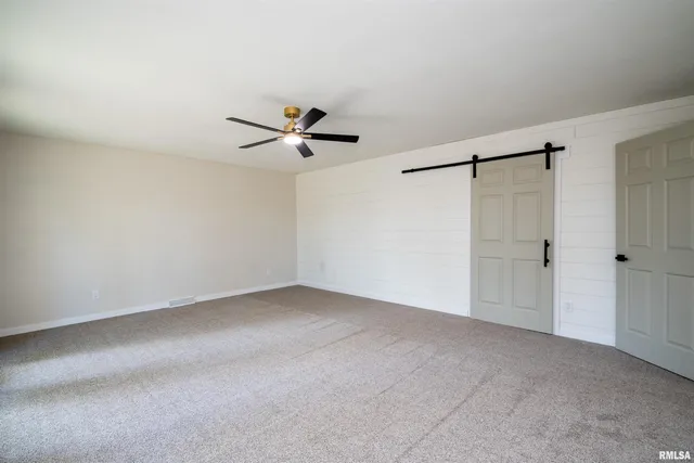 $234,900 | 418 North Trivoli Road, Trivoli, IL 61569