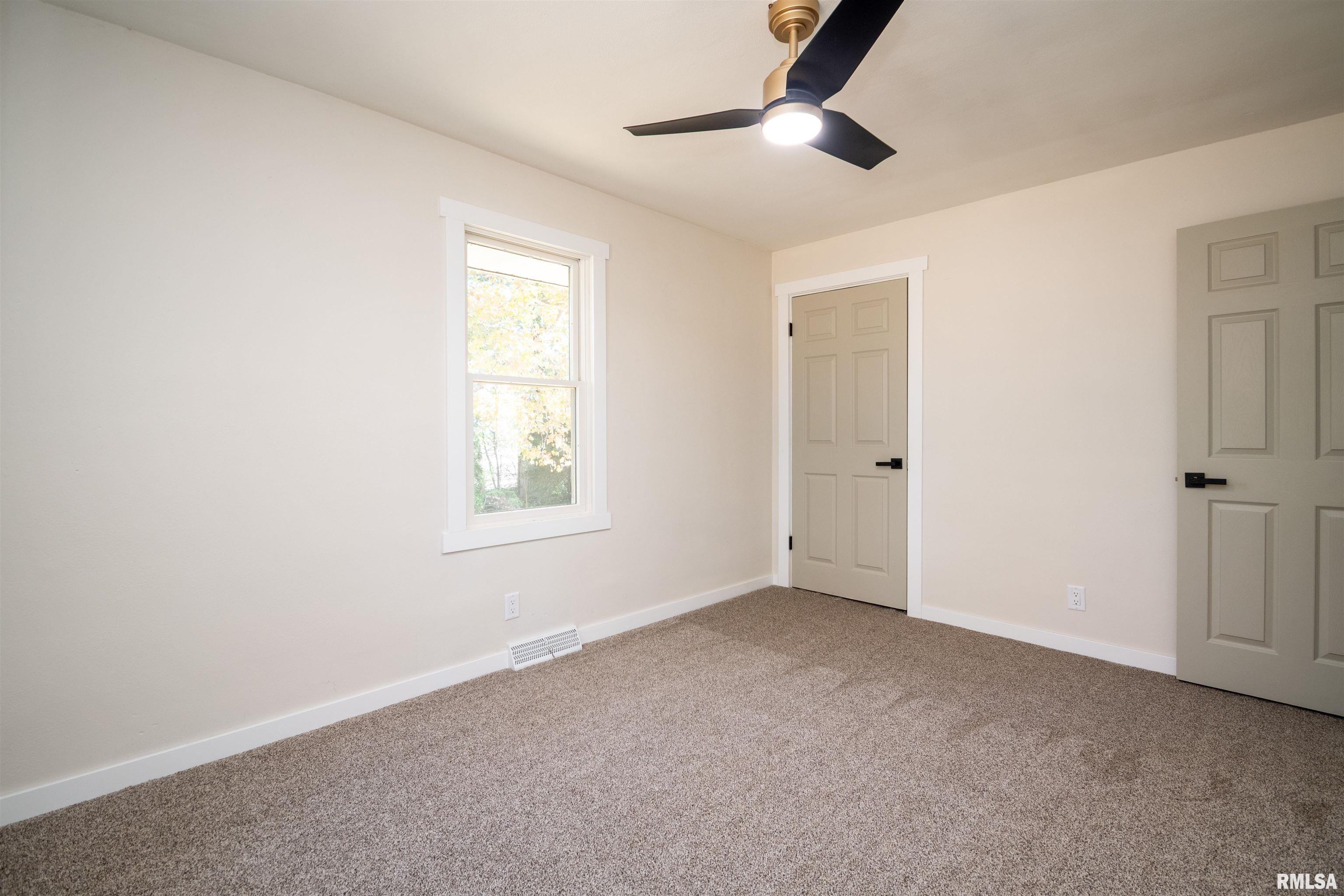 418 North Trivoli Road Trivoli, IL 61569 - Photo 26 of 44