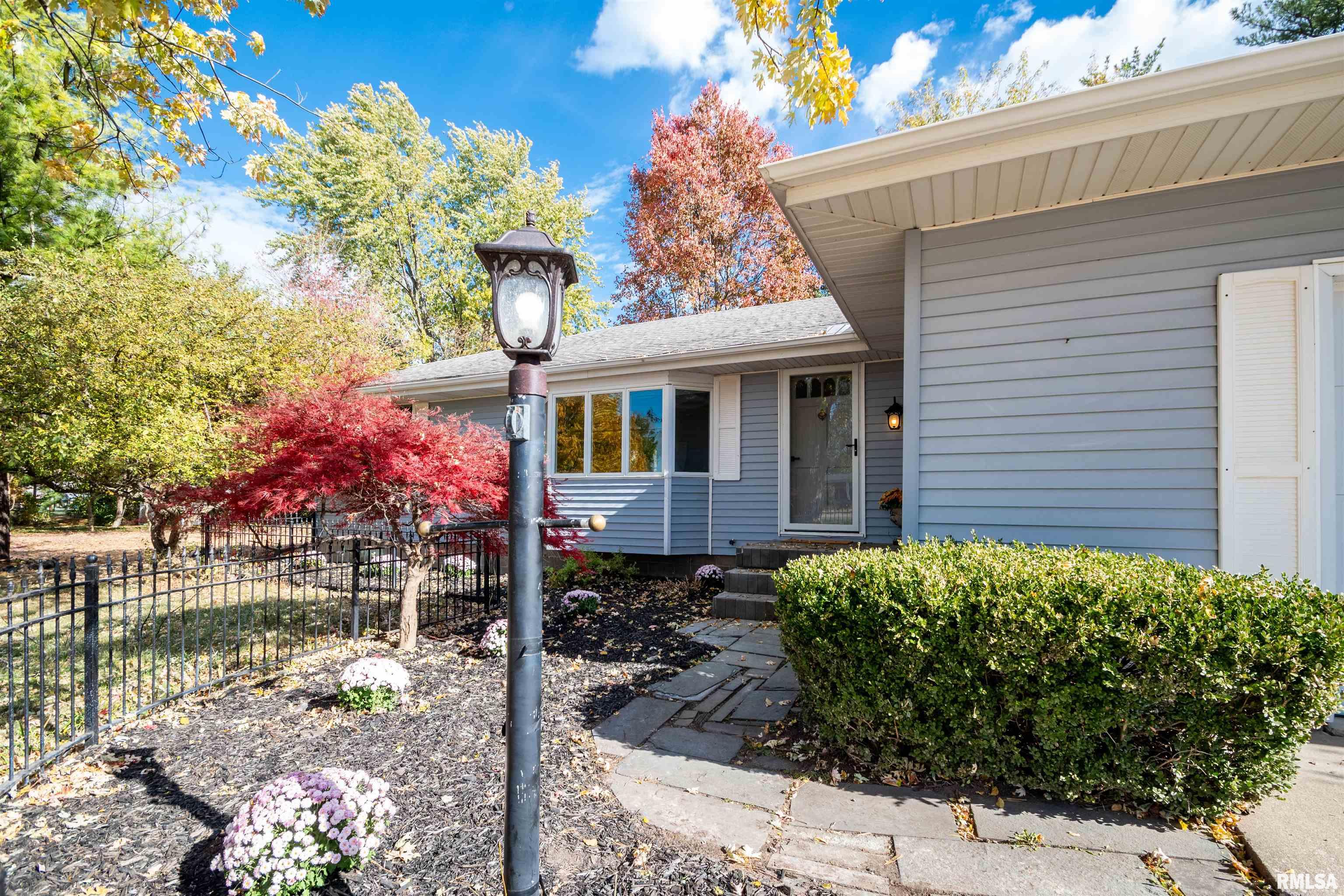 418 North Trivoli Road Trivoli, IL 61569 - Photo 4 of 44