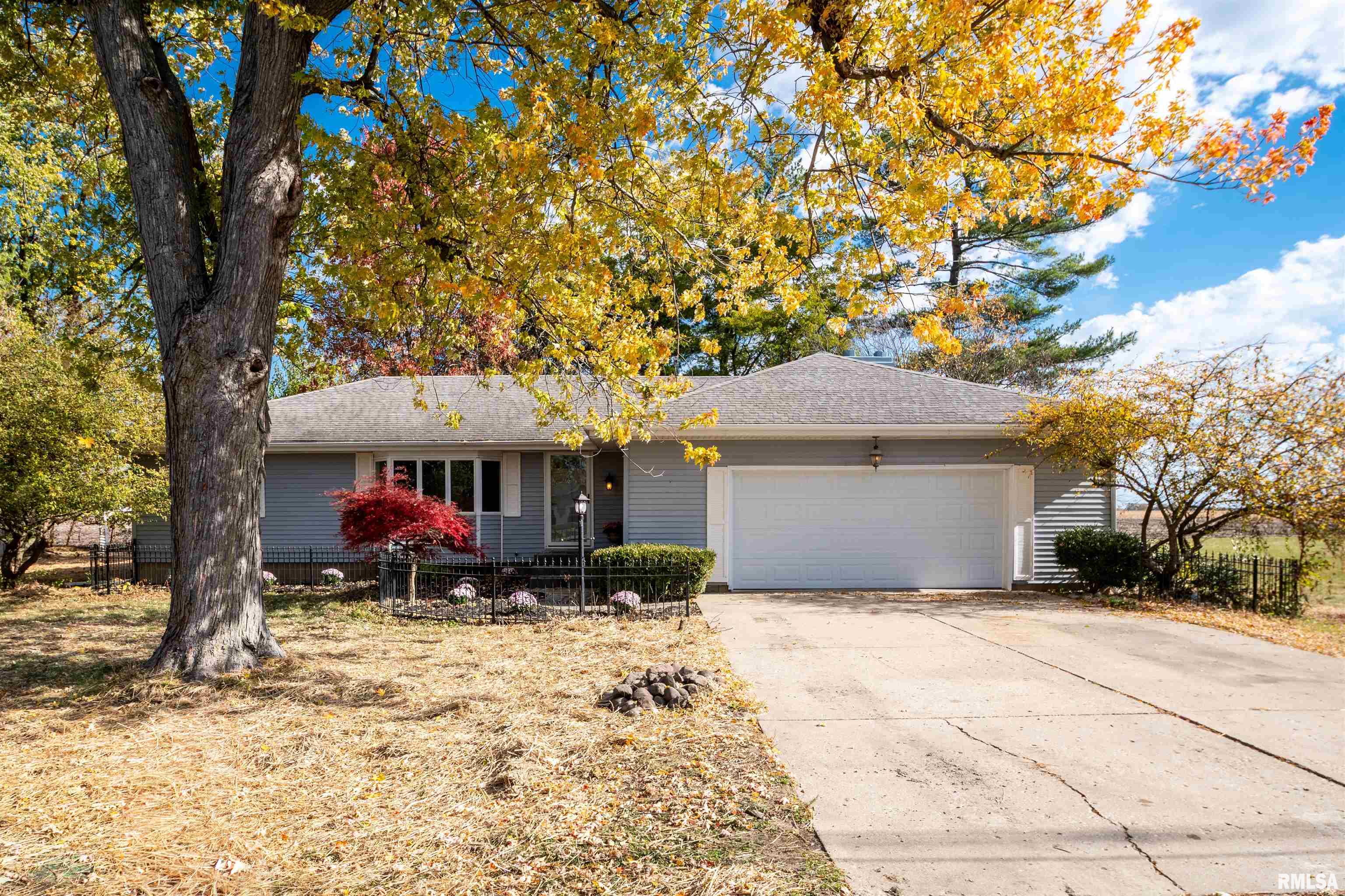 418 North Trivoli Road Trivoli, IL 61569 - Photo 41 of 44