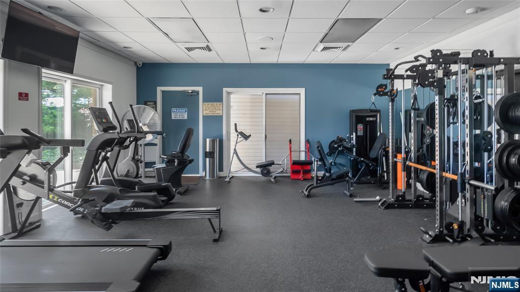 300 Gorge Road, Unit 2 Cliffside Park, NJ 07010 - Photo 35 of 43
