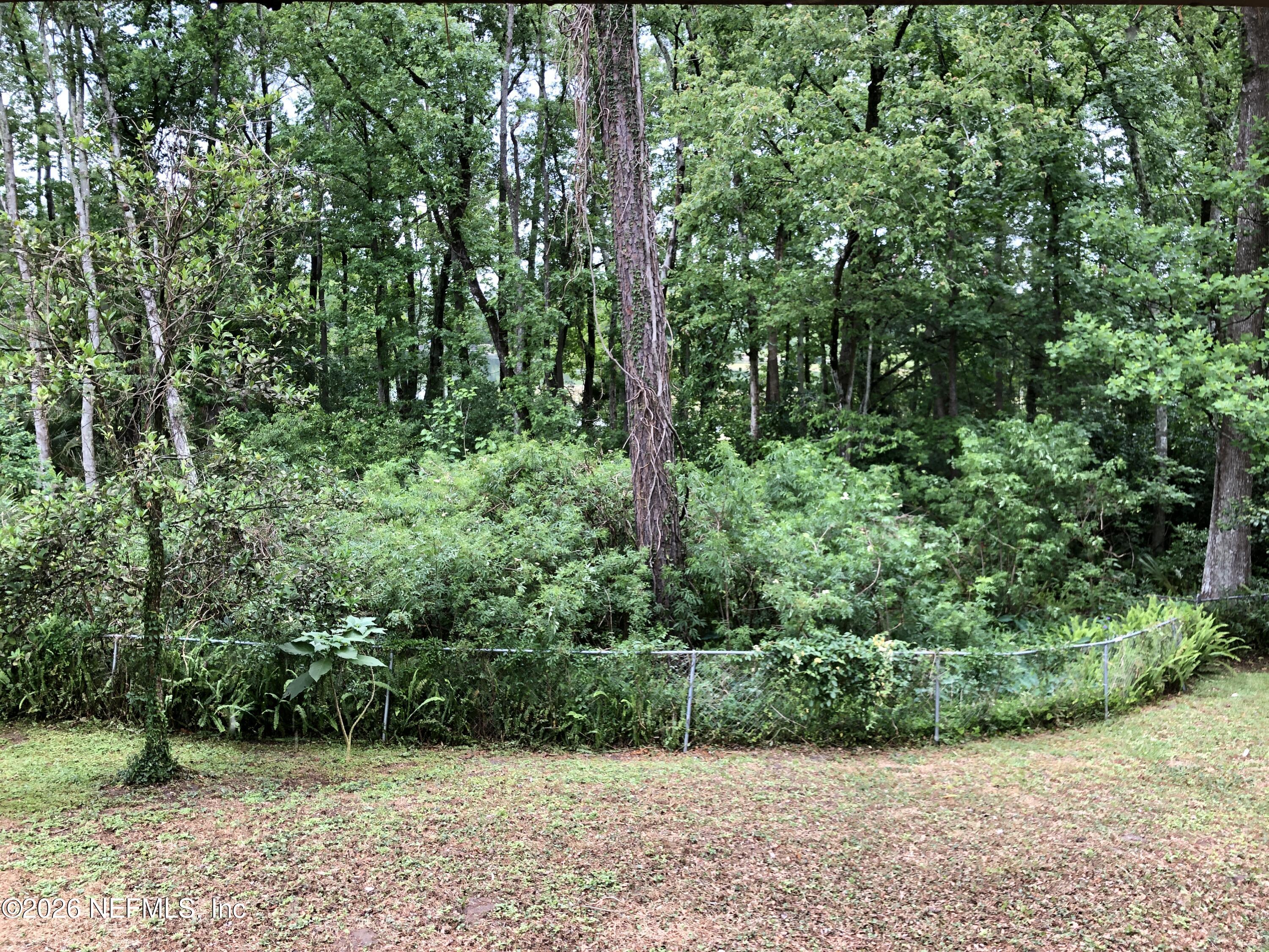 5406 Community Road Jacksonville, FL 32207 - Photo 3 of 12 IMG_4877