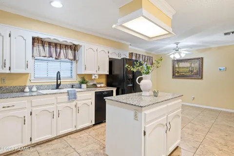 $379,000 | 203 Paddington Drive, Lafayette, LA 70508