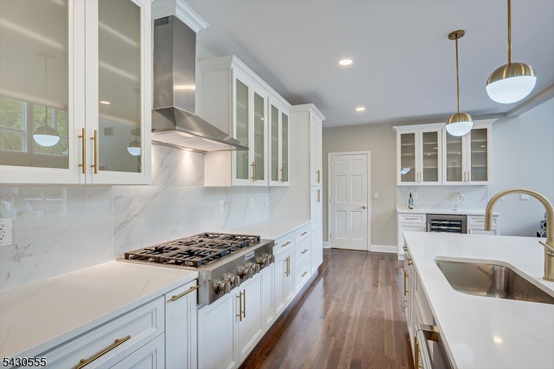 270 Mountain Road Bernards, NJ 07920 - Photo 11 of 41