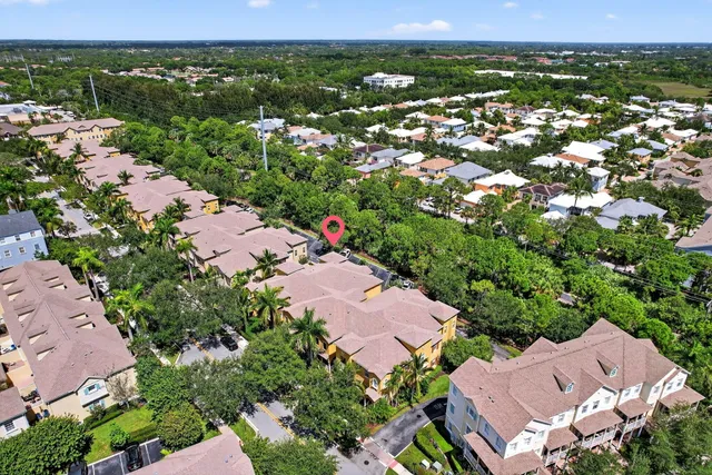 $459,000 | 115 Seagrape Drive, Unit 204, Jupiter, FL 33458