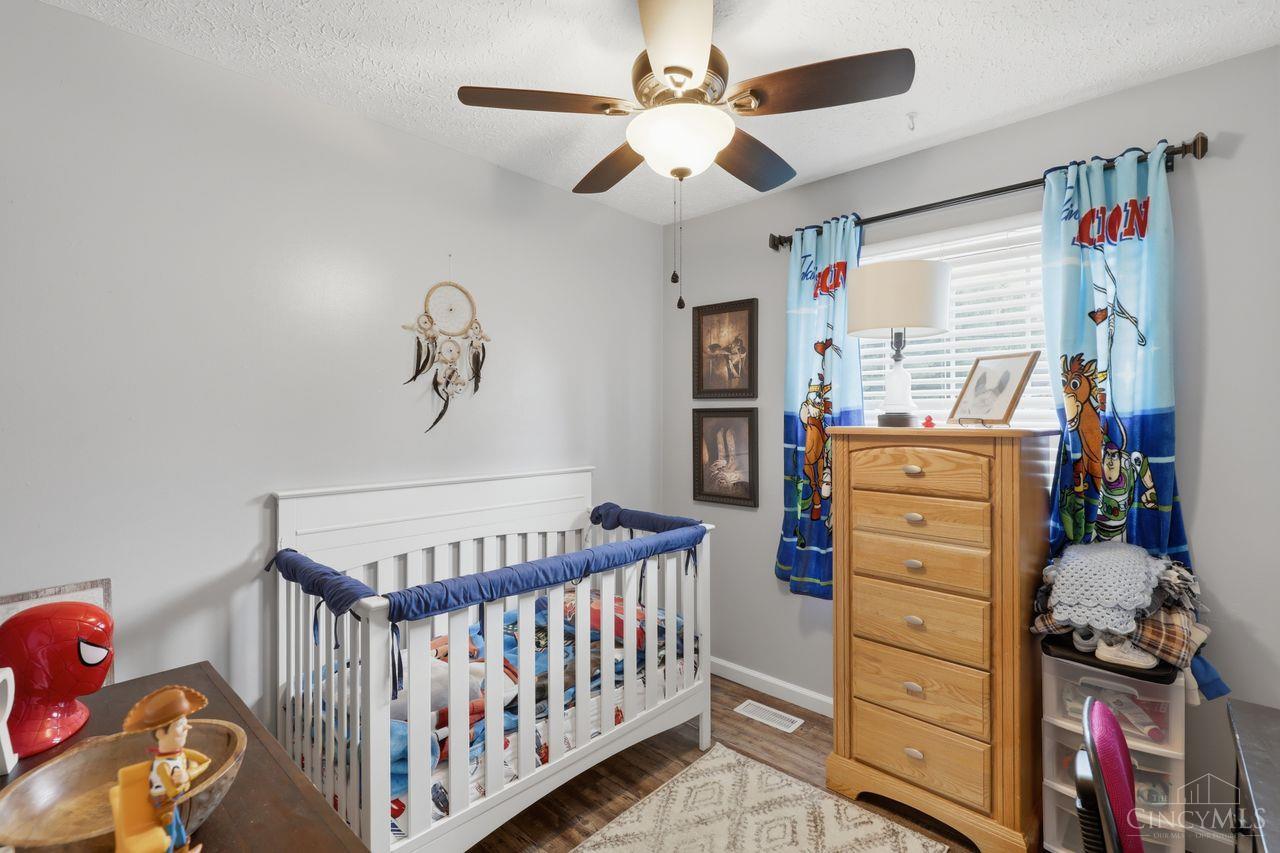 3170 Struble Road Cincinnati, OH 45251 - Photo 20 of 43