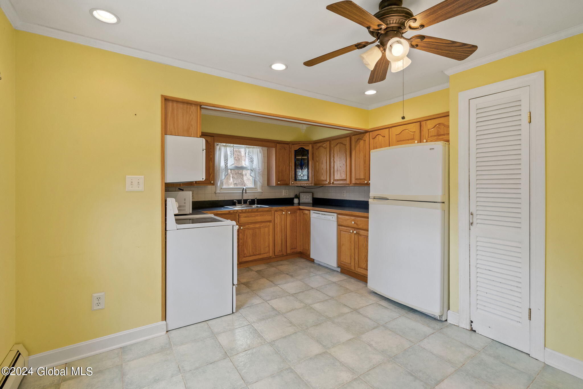 50 New Shaker Road Colonie, NY 12205 - Photo 19 of 34 19-web-or-mls-50-new-shaker-rd