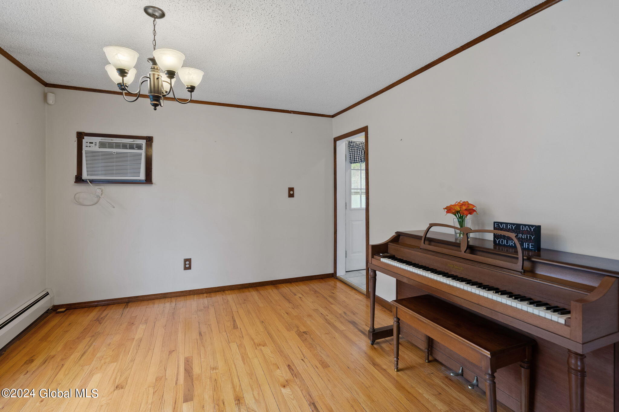 50 New Shaker Road Colonie, NY 12205 - Photo 10 of 34 13-web-or-mls-50-new-shaker-rd
