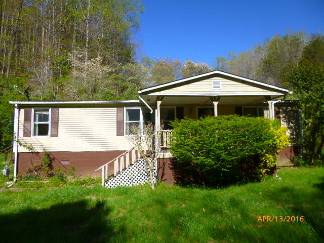 375 Whitaker Hollow Road Rocky Top, TN 37769 - Photo 7 of 8 375 whitaker front