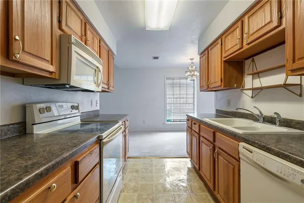 $2,100 | 4409 St Martin Street, Metairie, LA 70006