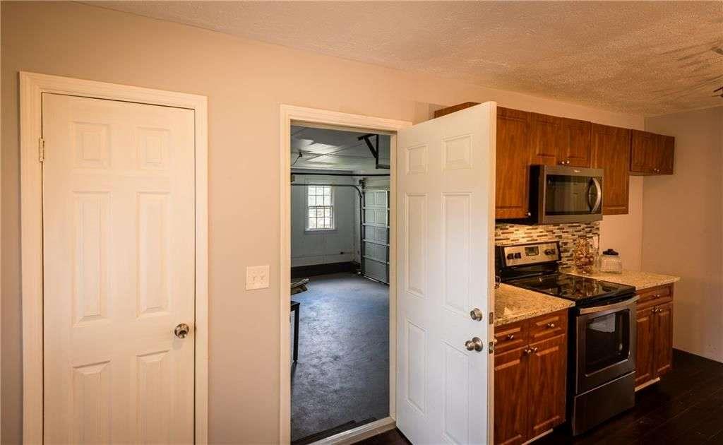 4224 Cottage Lane Conley, GA 30288 - Photo 11 of 28 Gallery Image 11