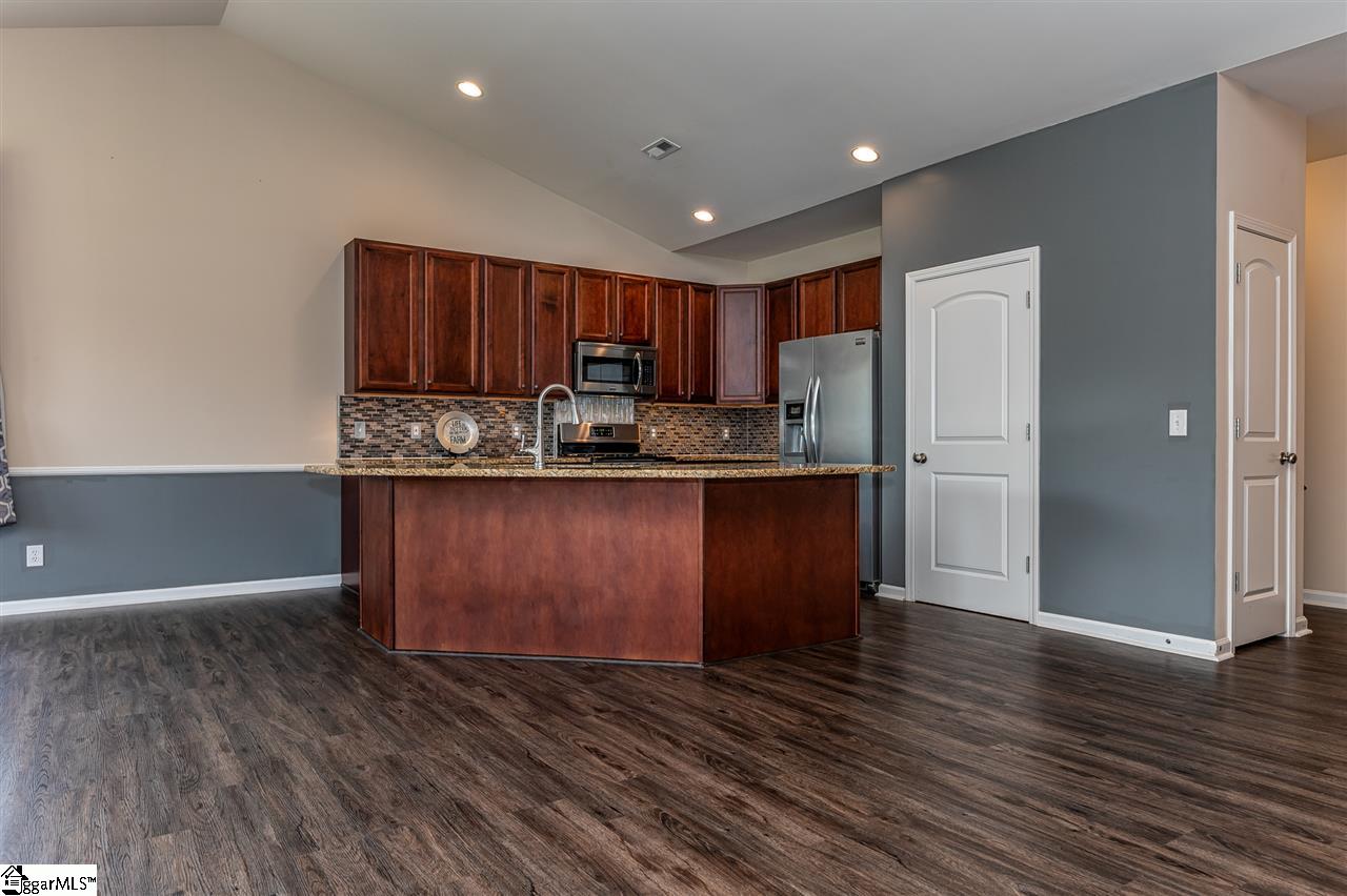 75 Groce Meadow Road Taylors, SC 29687 - Photo 5 of 36 Gallery Image 5