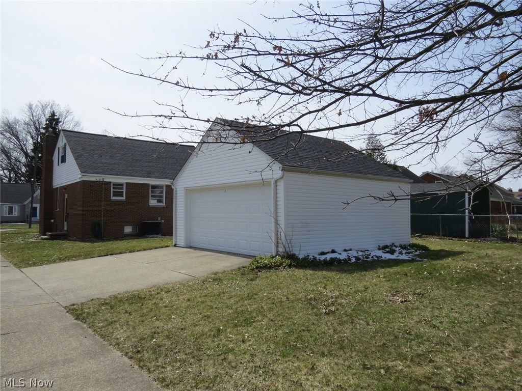 21342 Eaton Road Cleveland, OH 44126 - Photo 31 of 31 Gallery Image 31