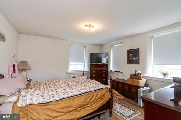 $2,600 | 1112 West Bridge Street, Spring City, PA 19475