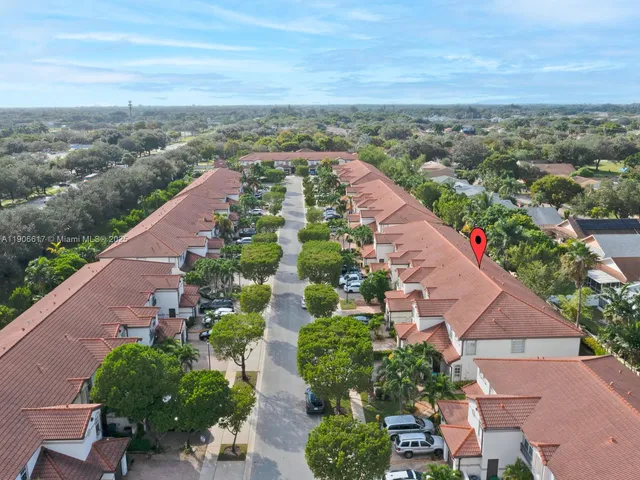 $600,000 | 9719 Darlington Place, Cooper City, FL 33328