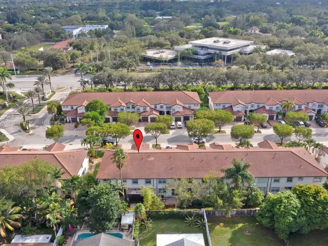$600,000 | 9719 Darlington Place, Cooper City, FL 33328