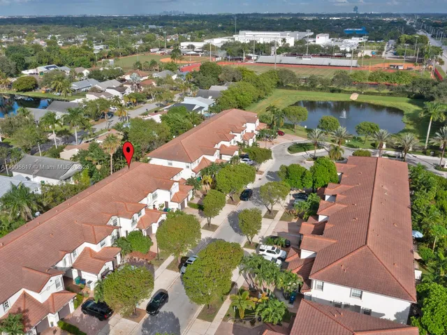 $600,000 | 9719 Darlington Place, Cooper City, FL 33328