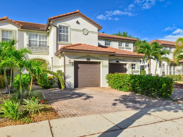 $600,000 | 9719 Darlington Place, Cooper City, FL 33328