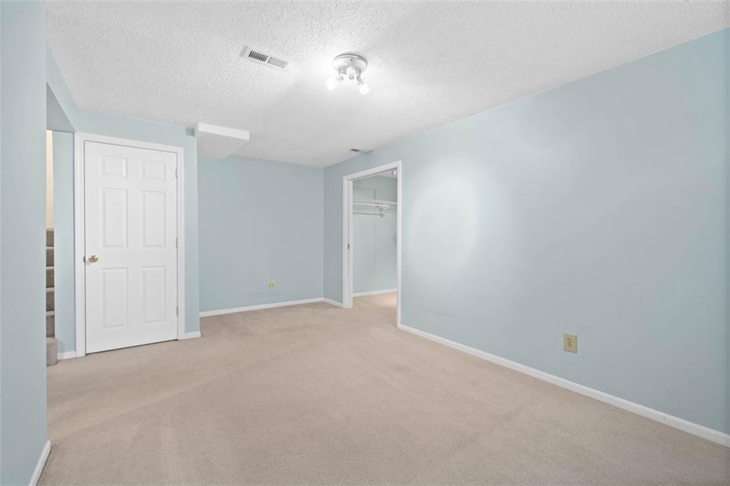 2112 Northeast Springbrook Street Blue Springs, MO 64014 - Photo 33 of 40