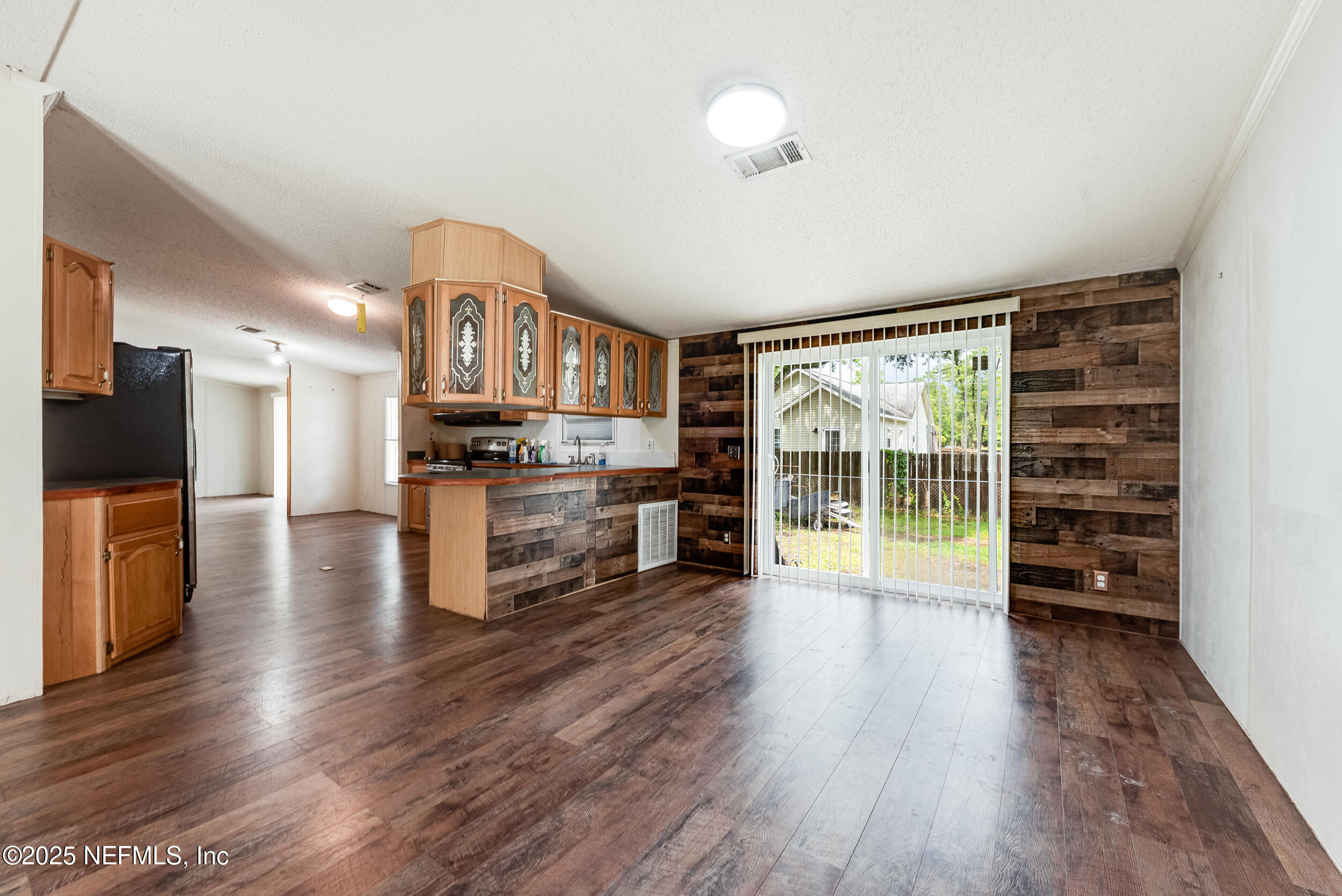 8878 Orme Road Jacksonville, FL 32220 - Photo 9 of 20 Dining Area