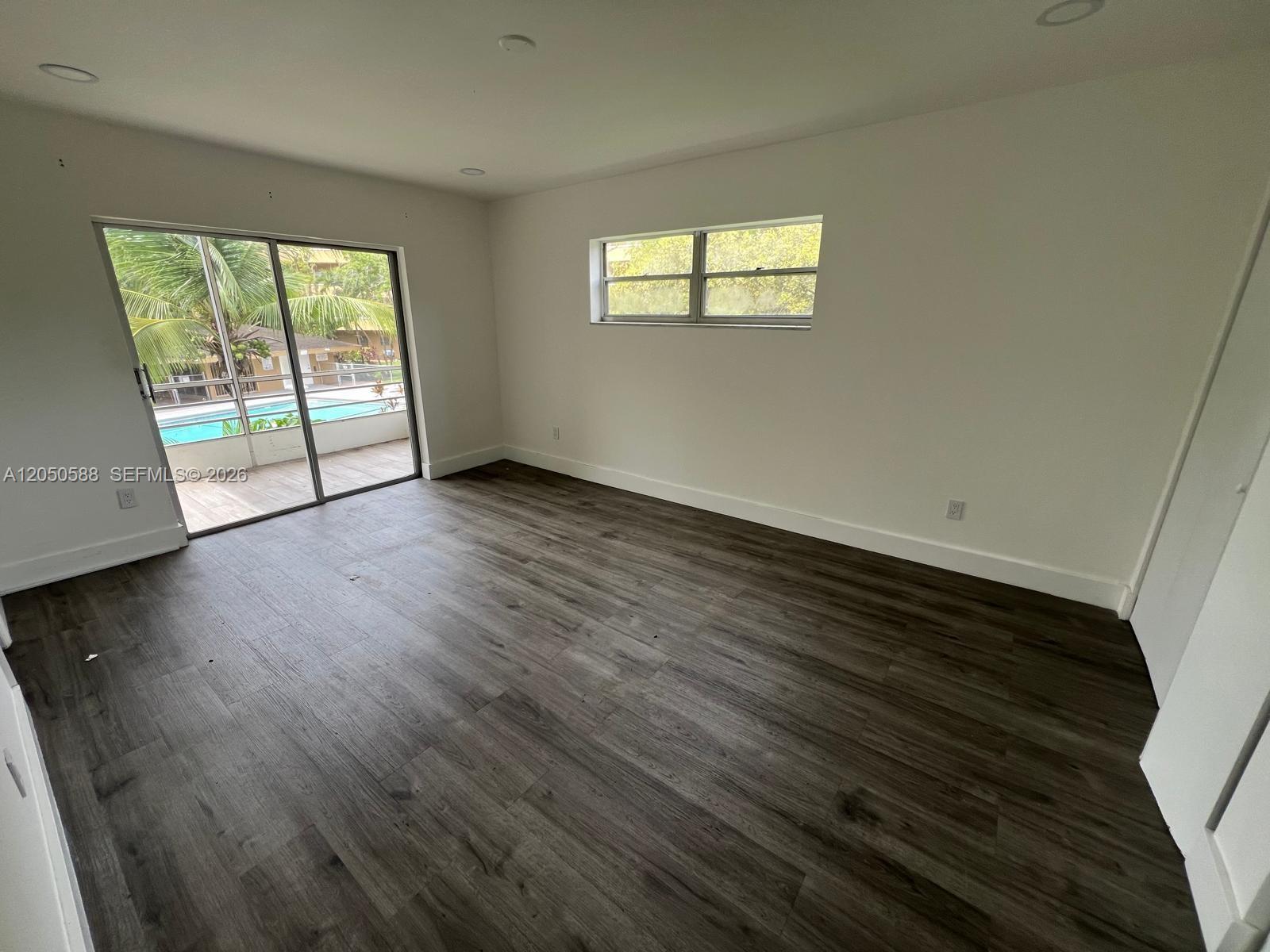4111 Stirling Road, Unit 209 Fort Lauderdale, FL 33314 - Photo 5 of 18
