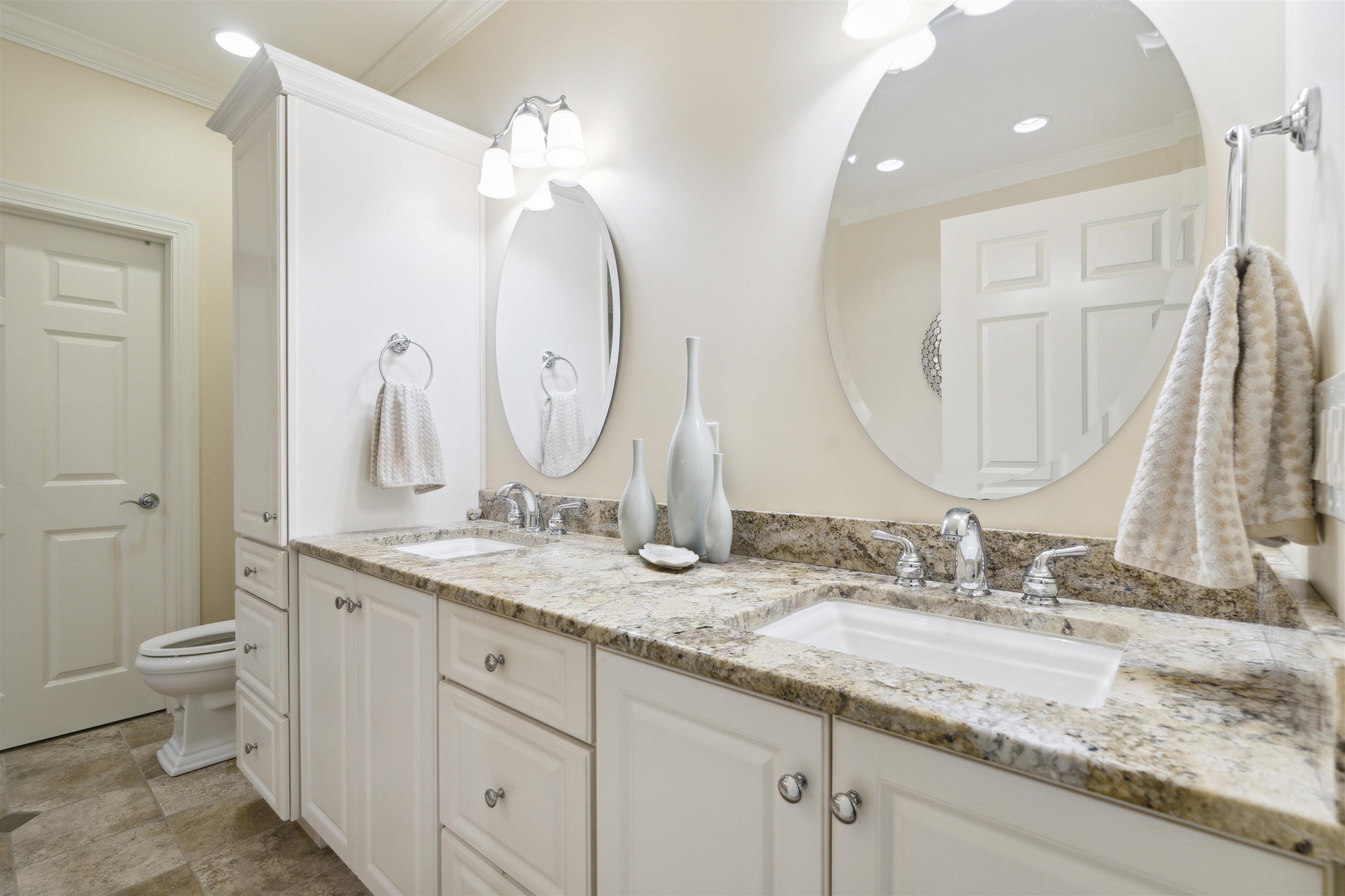 322 Michael Lane Williston, VT 05495 - Photo 11 of 29