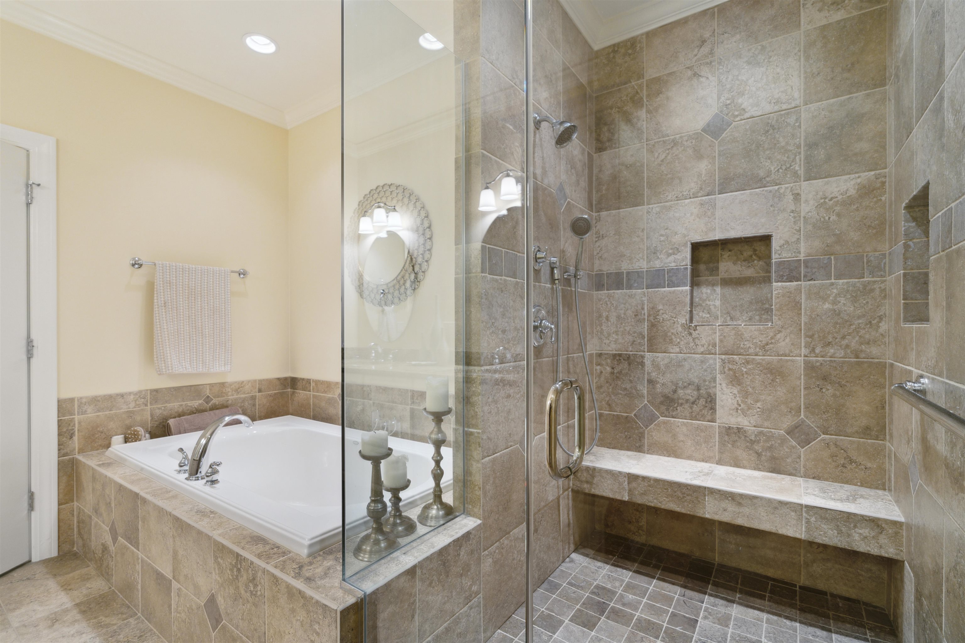 322 Michael Lane Williston, VT 05495 - Photo 10 of 29