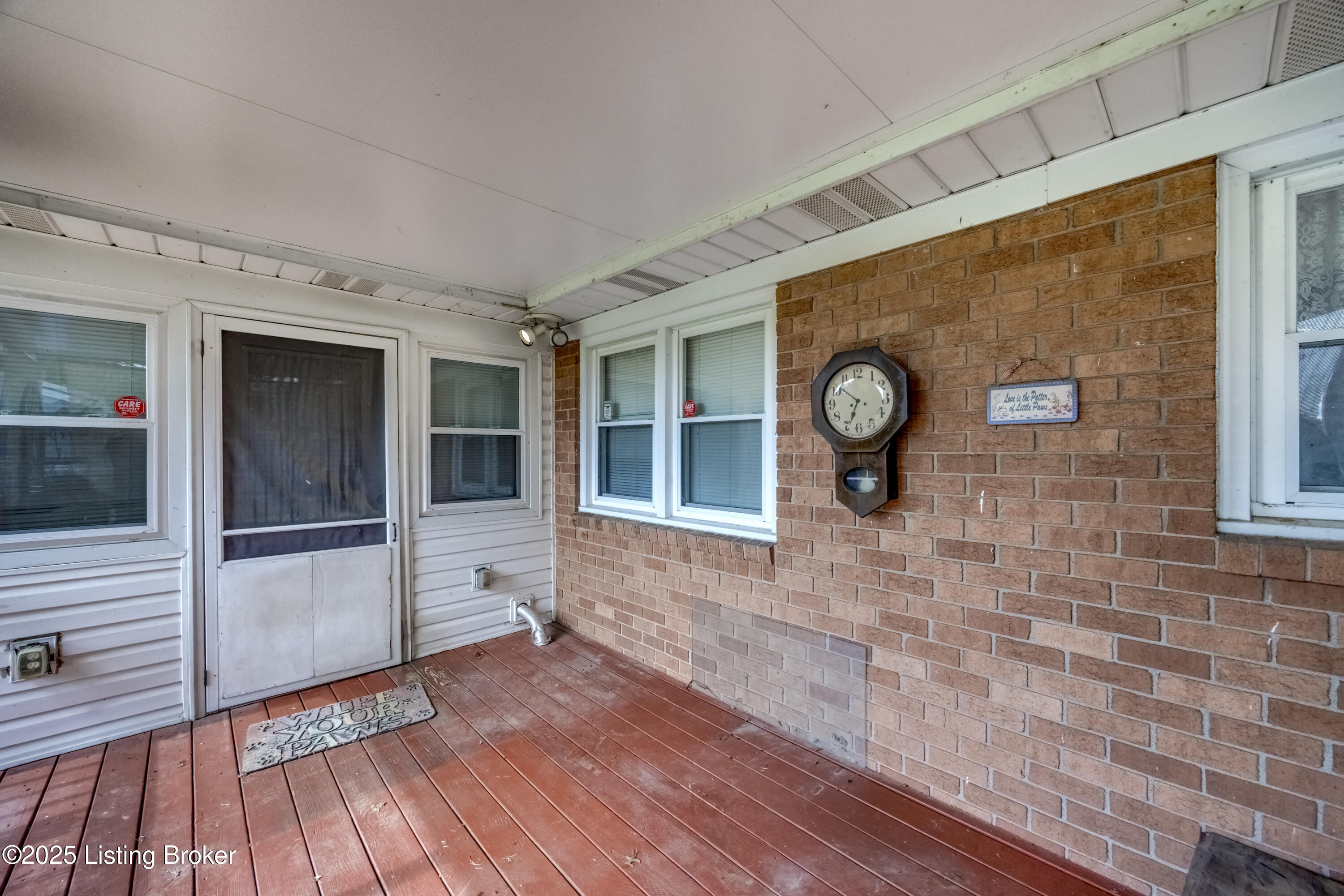 8209 Terry Road Louisville, KY 40258 - Photo 53 of 64 2Y0A7062-A