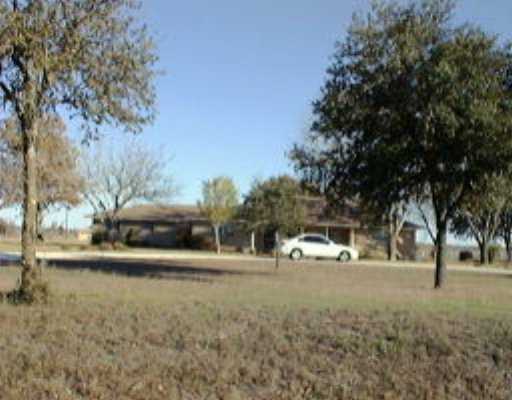719 County Line Road Elgin, TX 78621 - Photo 1 of 1