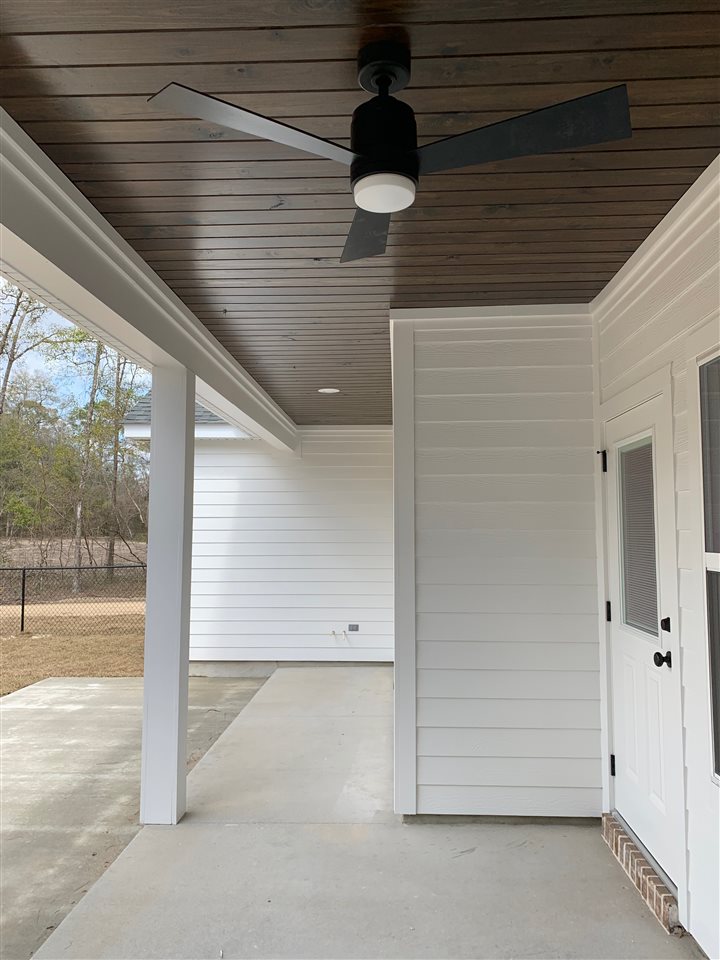 80 Alexander Road Crawfordville, FL 32327 - Photo 1 of 21 Gallery Image 1