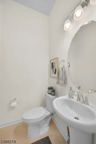 $4,950 | 32 Gala Court, Livingston, NJ 07039