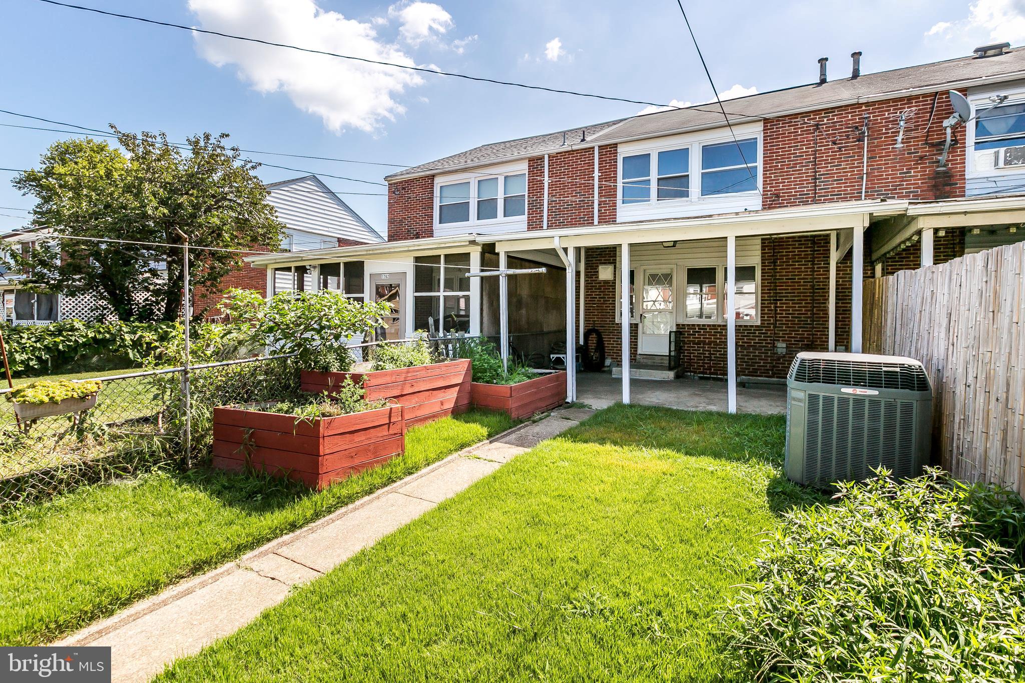 1764 Melbourne Road Baltimore, MD 21222 - Photo 22 of 28 Covered Patio-Fenced back yard