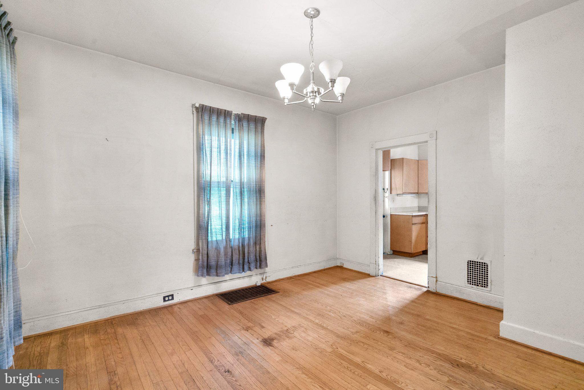1911 Elkhart Street Silver Spring, MD 20910 - Photo 13 of 42 Gallery Image 13