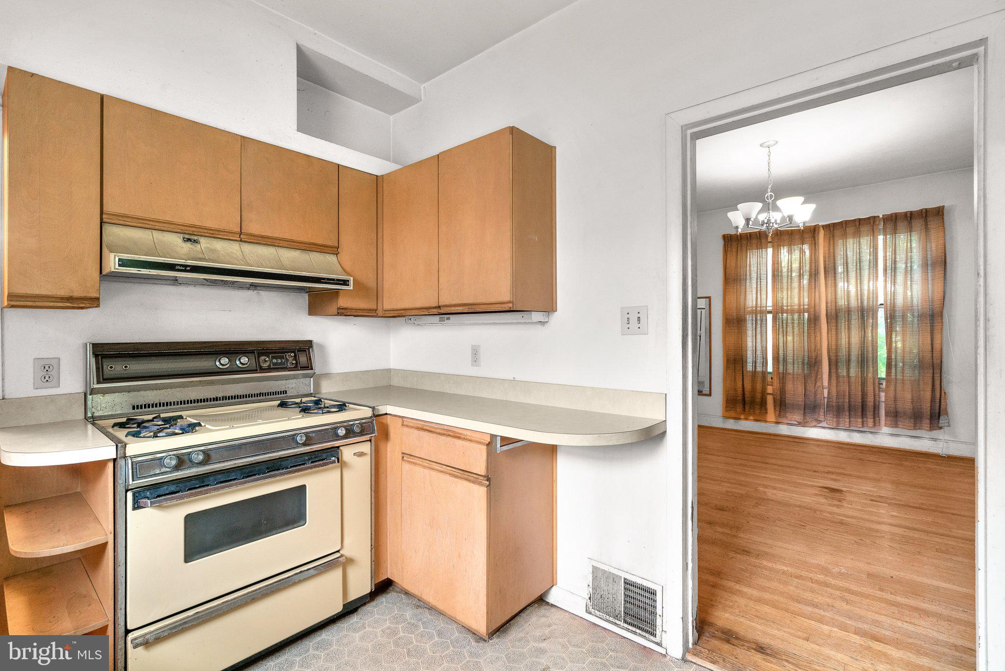 1911 Elkhart Street Silver Spring, MD 20910 - Photo 18 of 42 Gallery Image 18