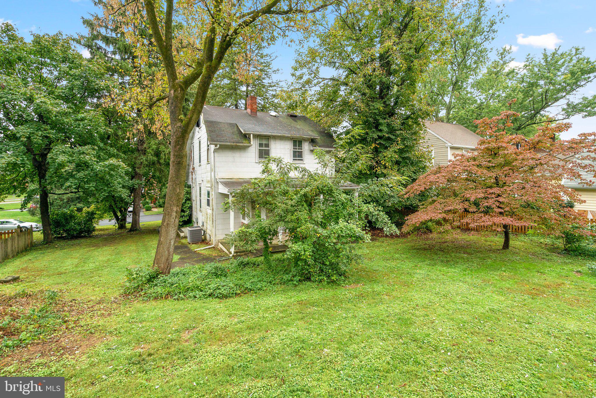1911 Elkhart Street Silver Spring, MD 20910 - Photo 6 of 42 Gallery Image 6