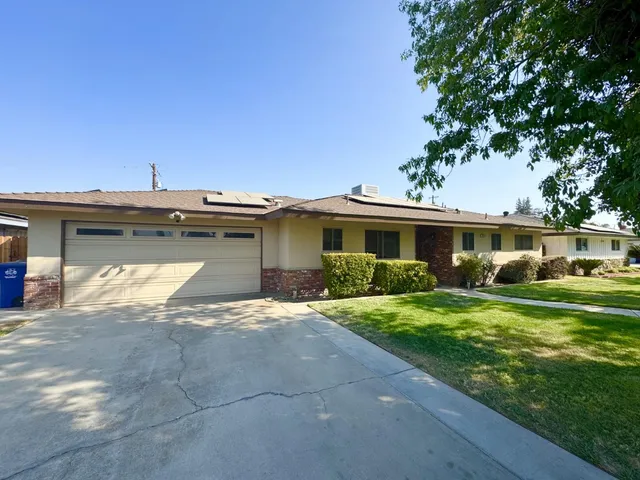 $380,000 | 2825 Westgate Drive, Madera, CA 93637