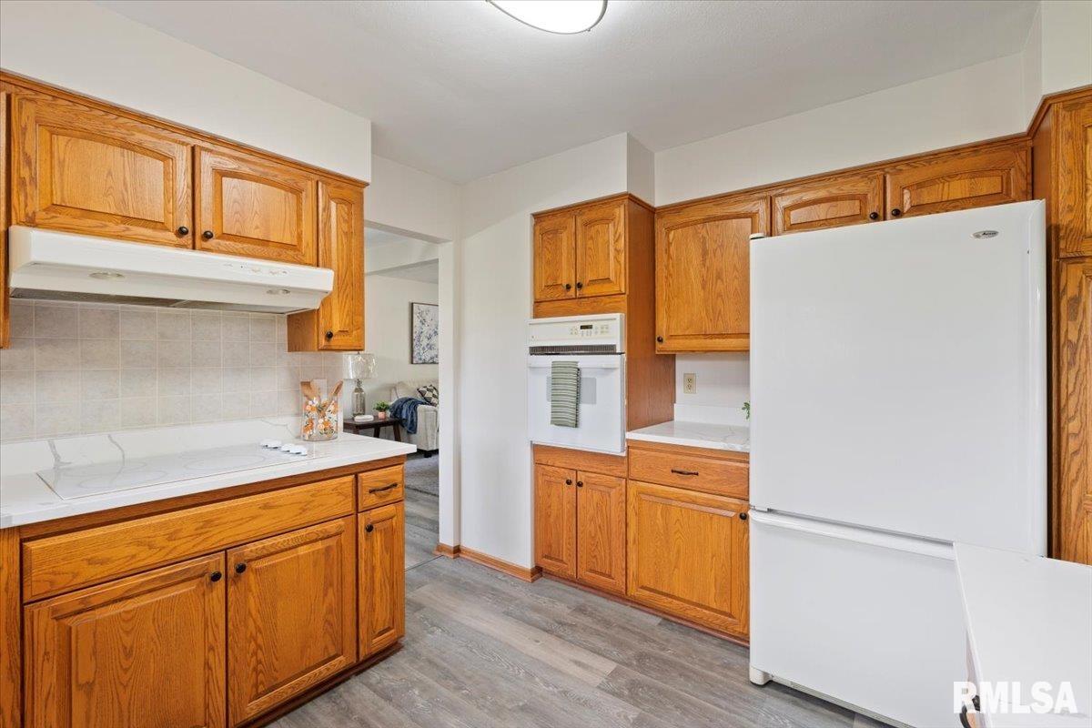 2706 Ridgewood Avenue Davenport, IA 52803 - Photo 18 of 65