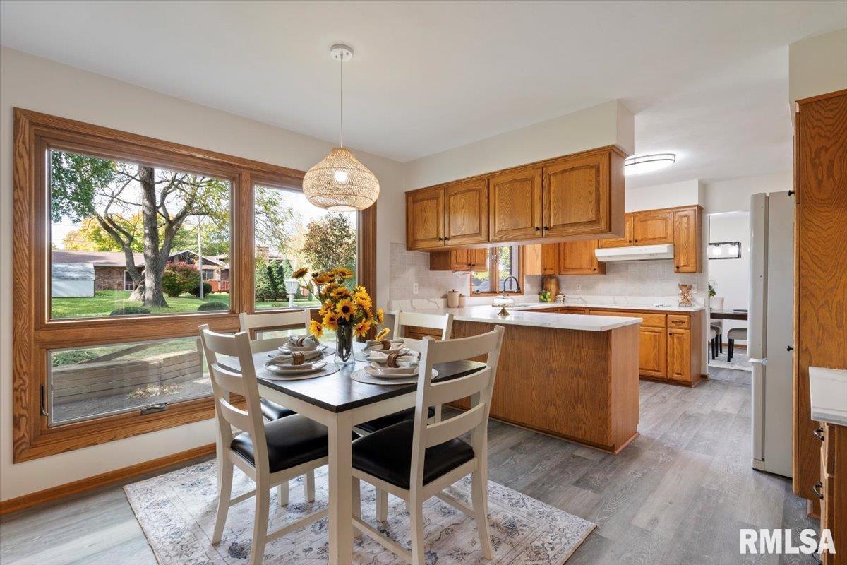 2706 Ridgewood Avenue Davenport, IA 52803 - Photo 21 of 65