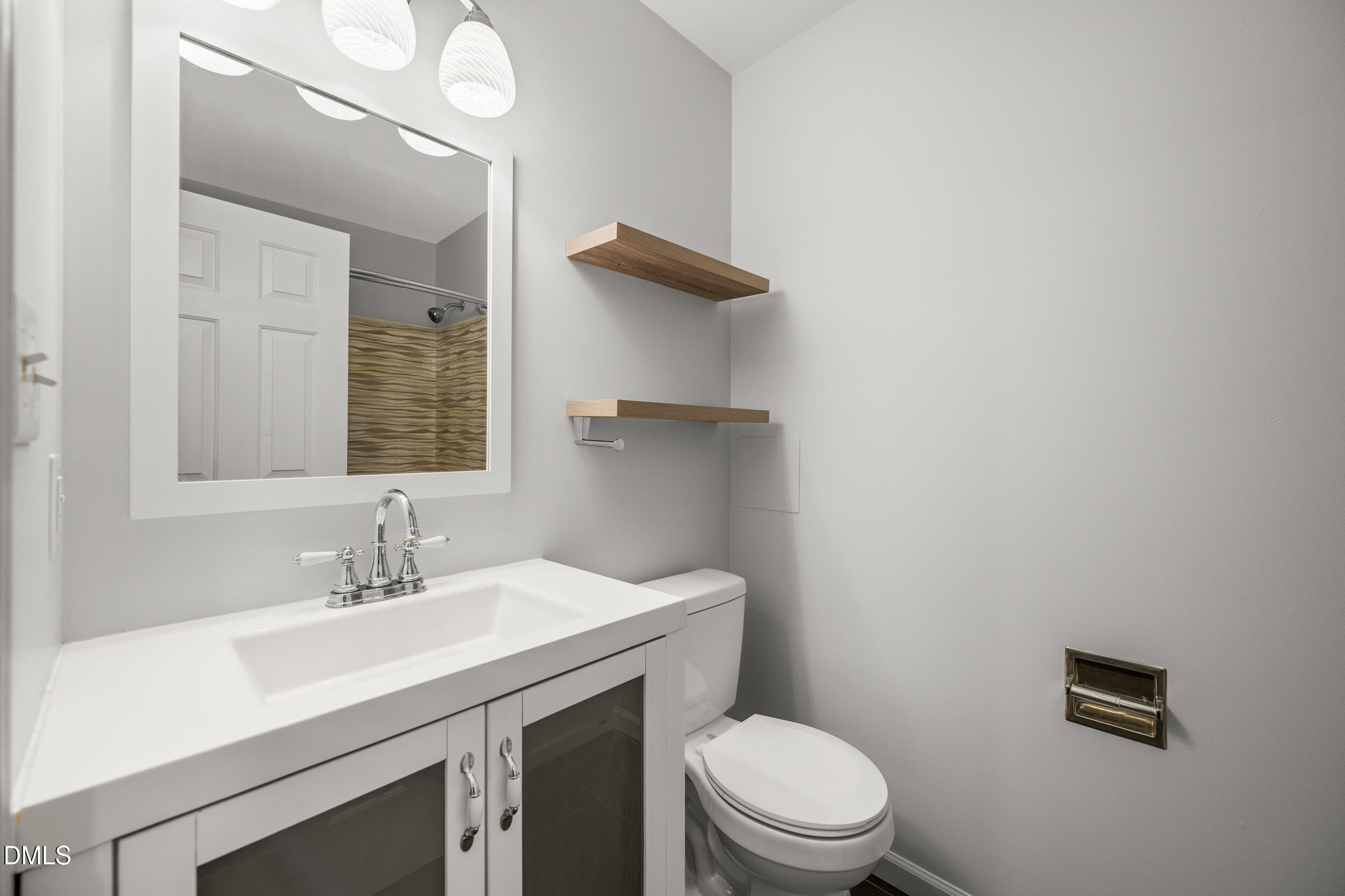 24 Country Side Drive Roxboro, NC 27574 - Photo 10 of 36 14 -24 country side dr, interior