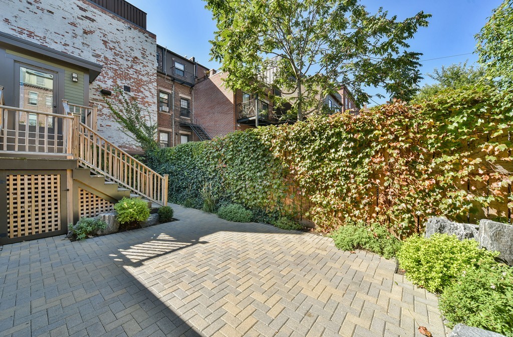 27 Rutland Street, Unit 2 Boston, MA 02118 - Photo 21 of 23 Gallery Image 21
