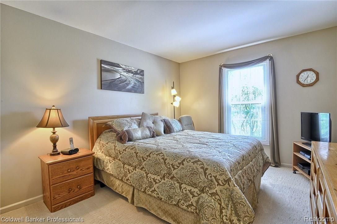46689 Mornington Road Canton, MI 48188 - Photo 28 of 30 Bedroom 3 with new carpet
