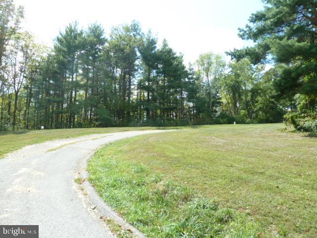 7943 Scout Road Felton, PA 17322 - Photo 3 of 32