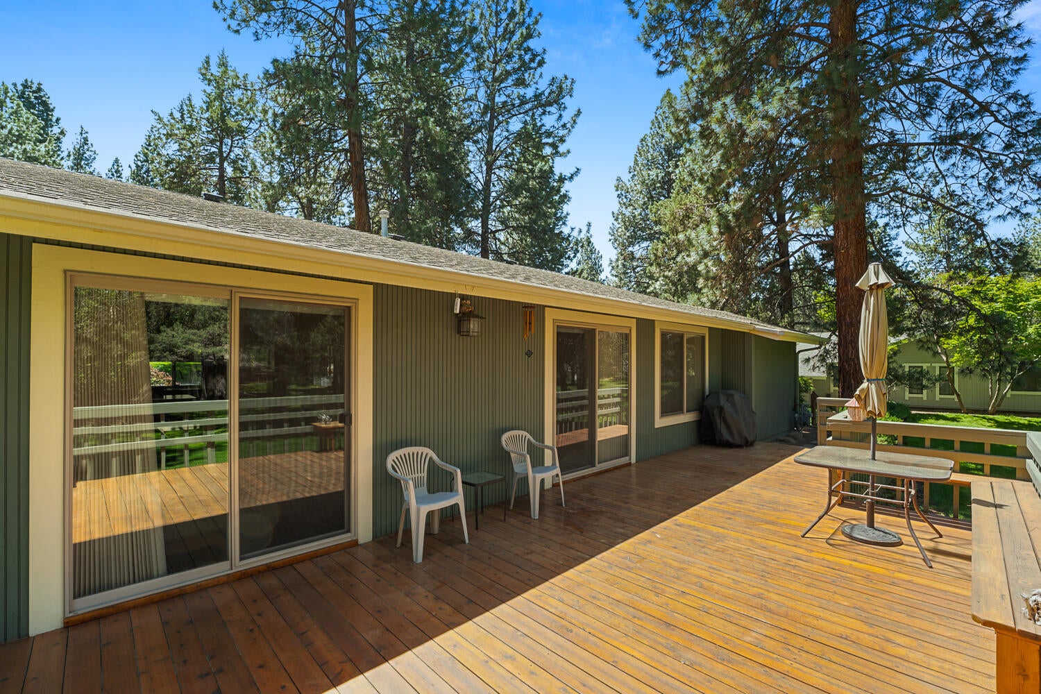 20434 Mainline Road Bend, OR 97702 - Photo 41 of 46 41
