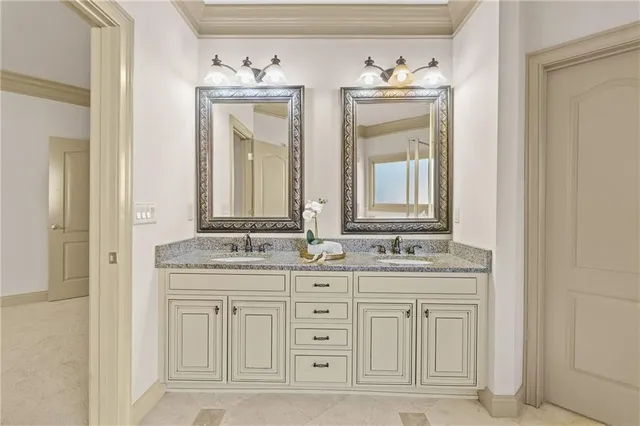 $750,000 | 306 Vinings Walk Northwest, Gainesville, GA 30501