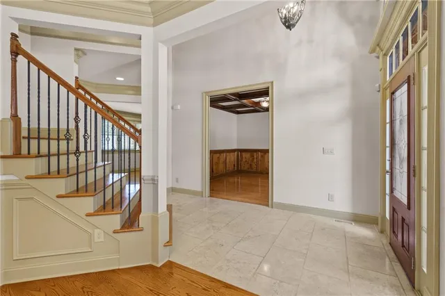 $750,000 | 306 Vinings Walk Northwest, Gainesville, GA 30501