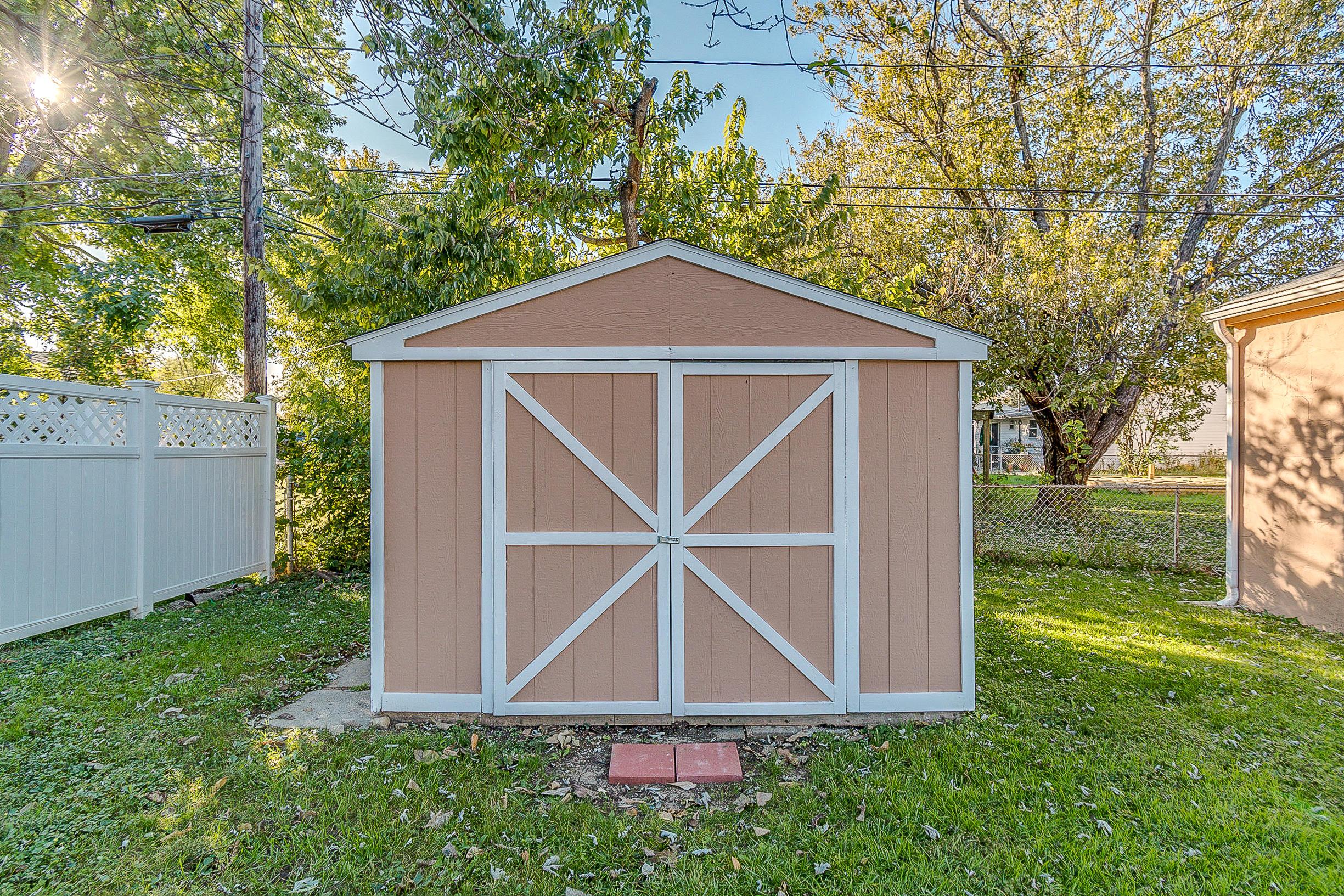3261 Fontaine Road Columbus, OH 43232 - Photo 28 of 34 Gallery Image 28