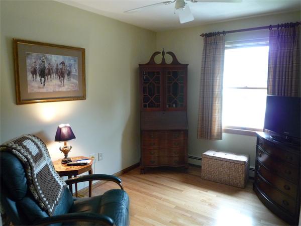 6 Plaza Road Wakefield, MA 01880 - Photo 8 of 11 Gallery Image 8